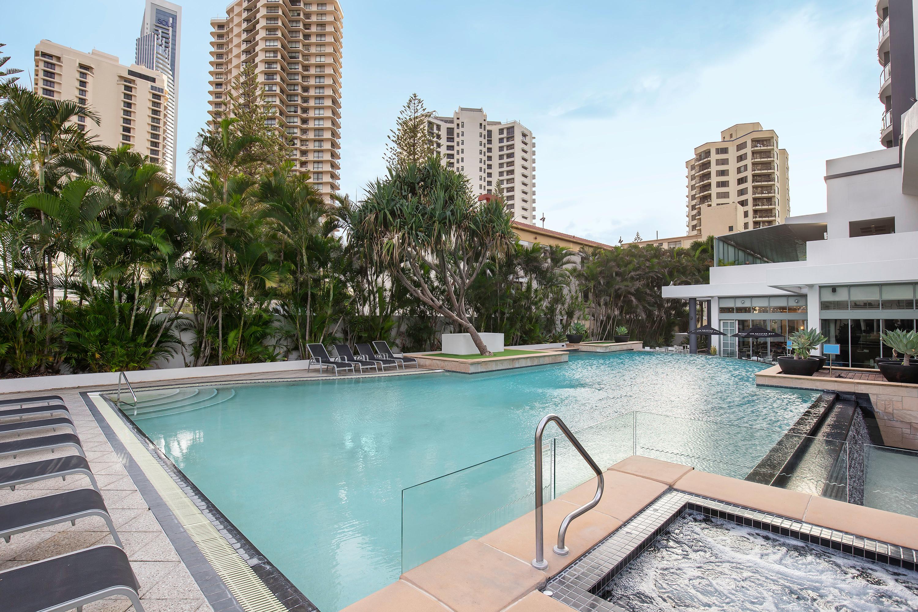 Mantra Legends Hotel Гоулд Коуст Екстериор снимка
